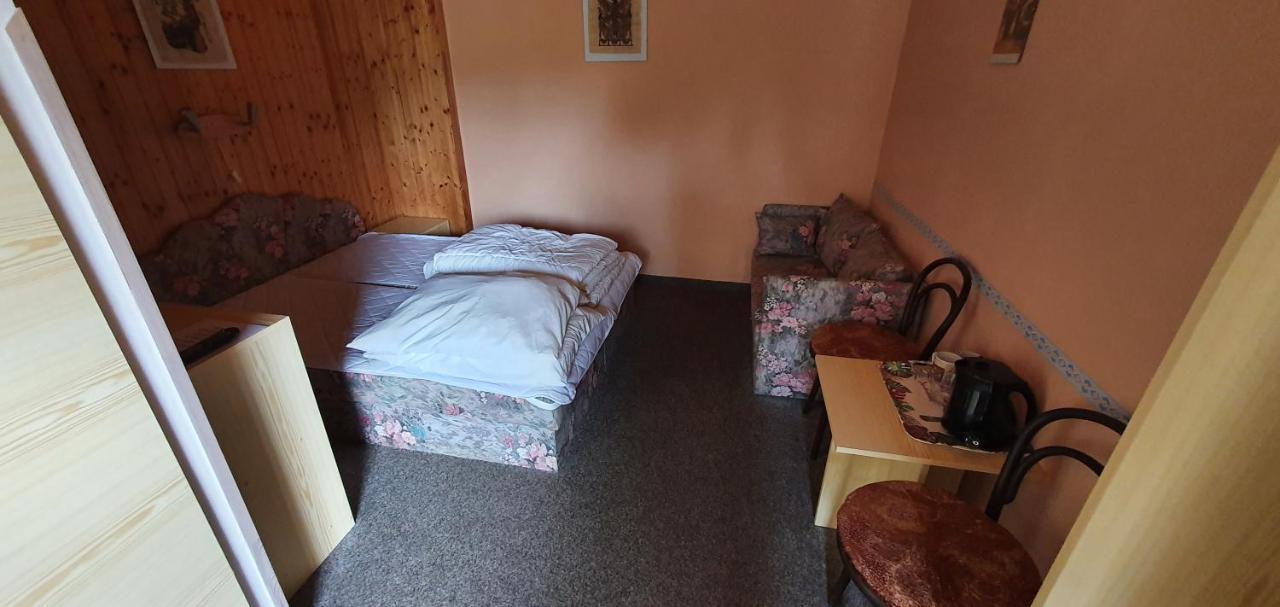 Penzion U Dvou Panu Pernink Bagian luar foto