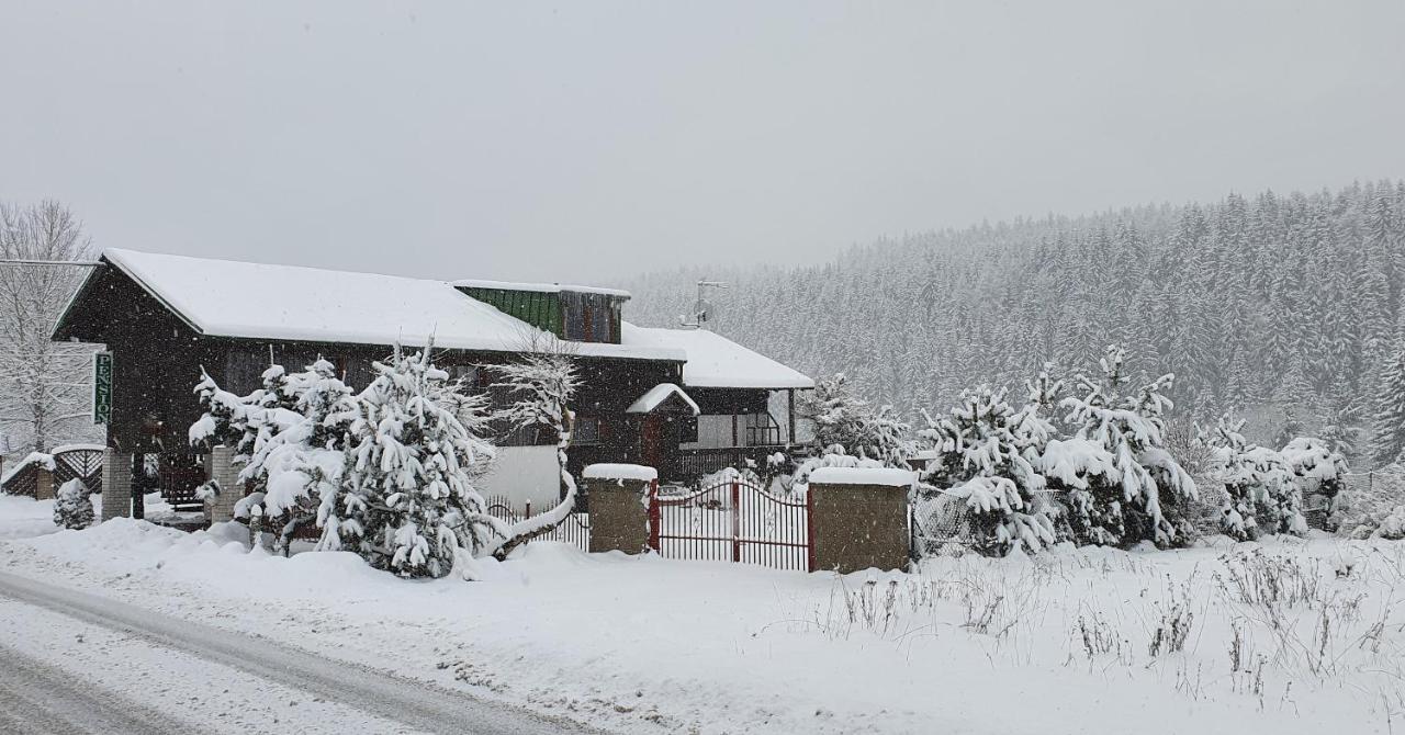 Penzion U Dvou Panu Pernink Bagian luar foto